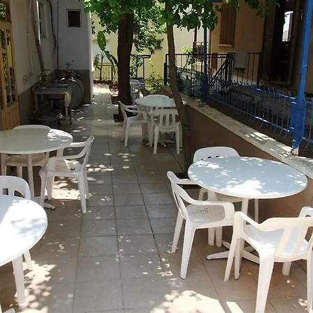 Ozge Πανσιόν Ντιντίμ